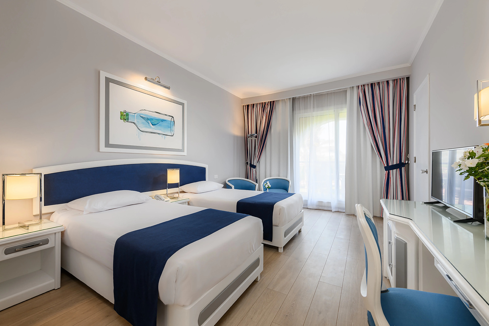 Photo - Desert Rose Resort