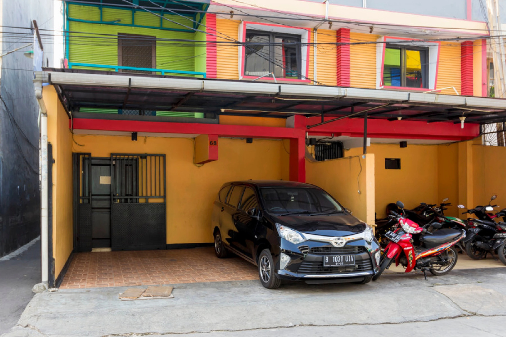 Foto - Reddoorz near Gajah Mada Plaza 2