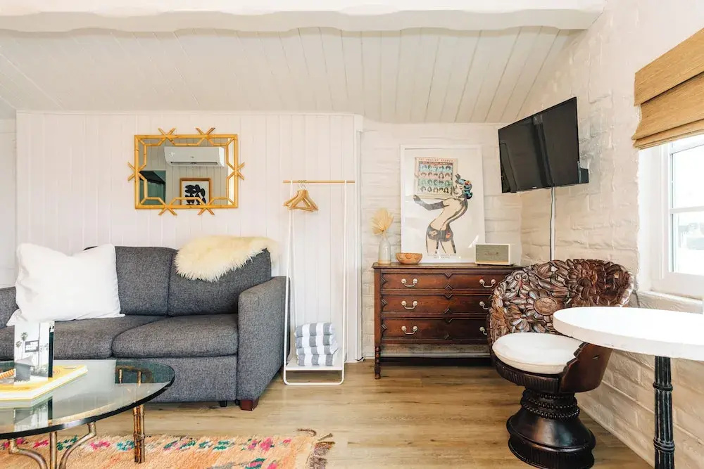 Photo - The Green Room Hotel