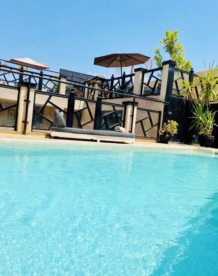 Photo - Riad Basidi piscine chauffée sur le toit de la médina