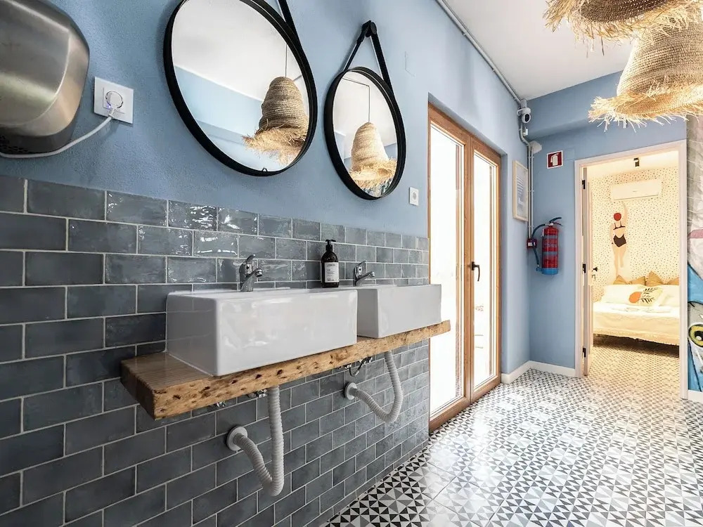 Photo - Walk in Hostel Faro Airport