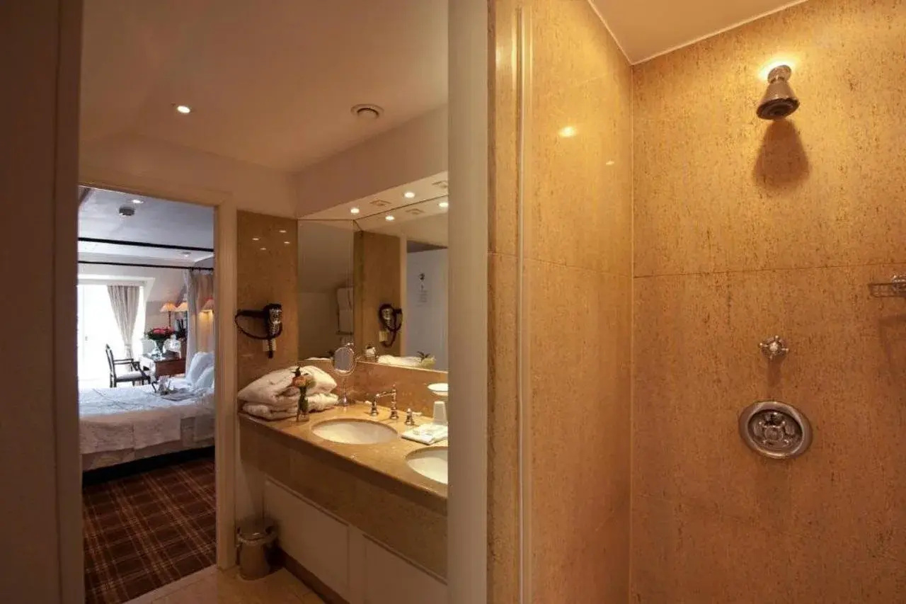 Photo - The Pand Hotel