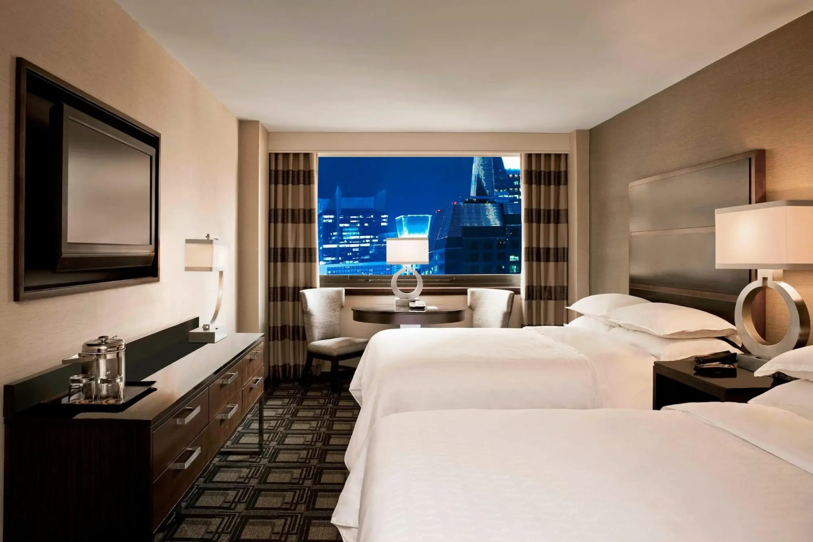 Foto - Sheraton New York Times Square Hotel
