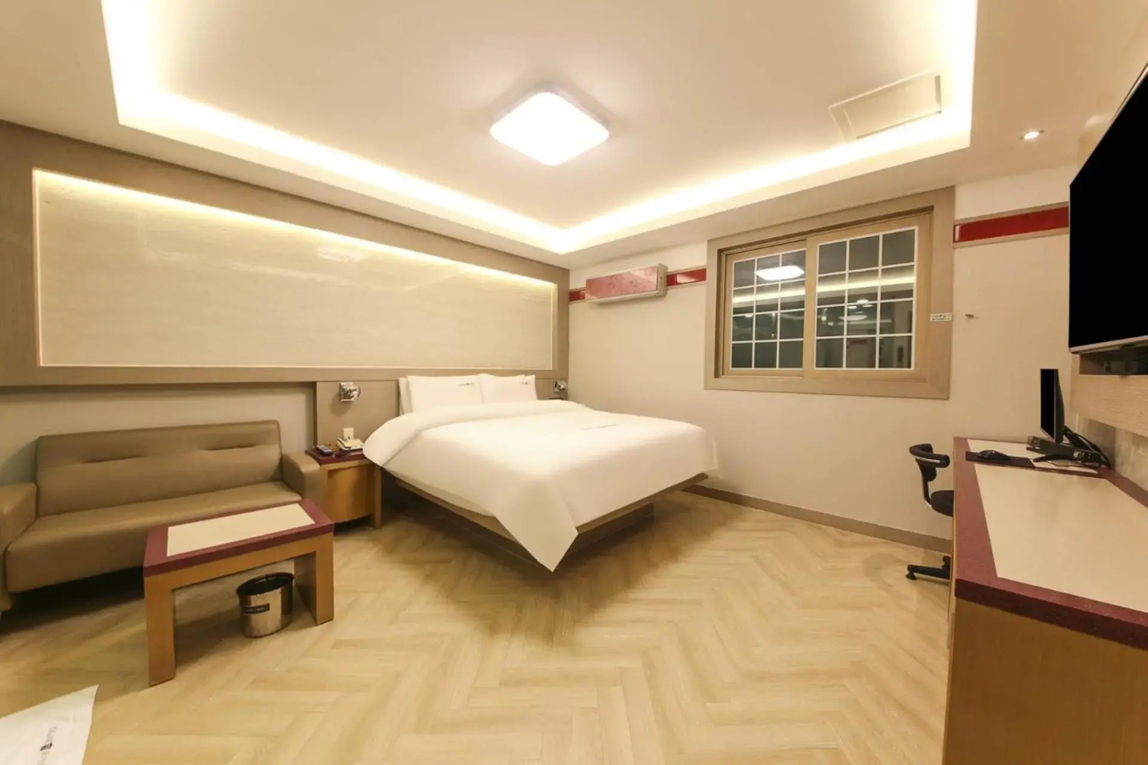 Photo - Sugar Hotel