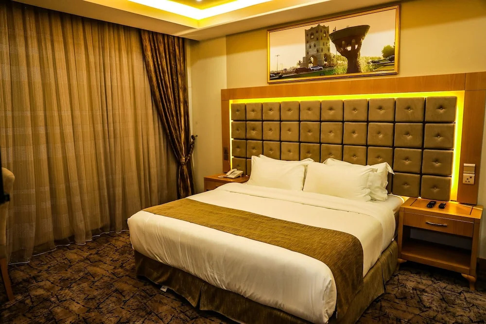 Photo - Muscat Plaza Hotel