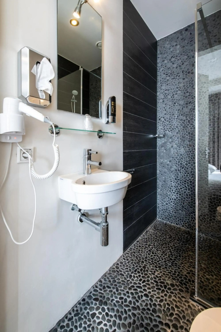 Foto - The Toren Amsterdam, by The Pavilions