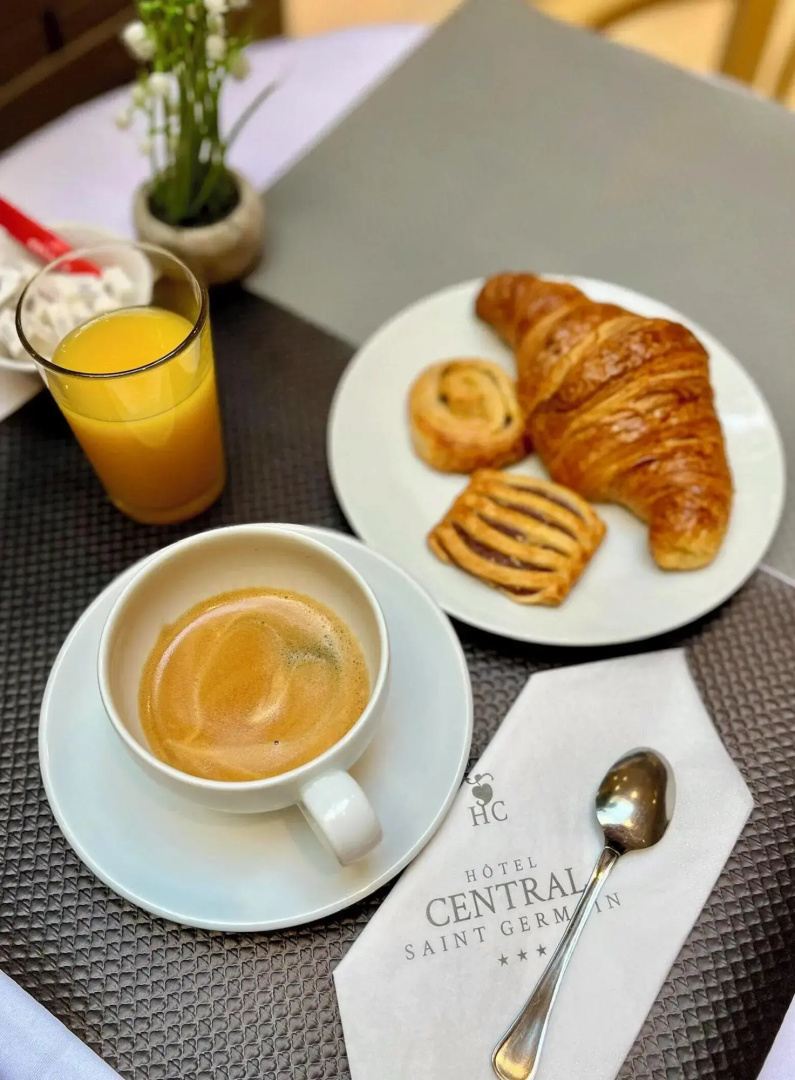 Photo - Hotel Central Saint Germain
