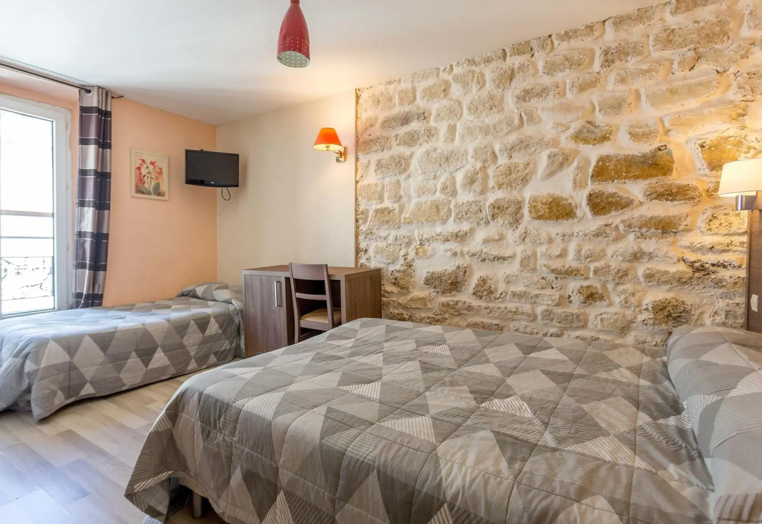 Photo - Victory Hotel Galou