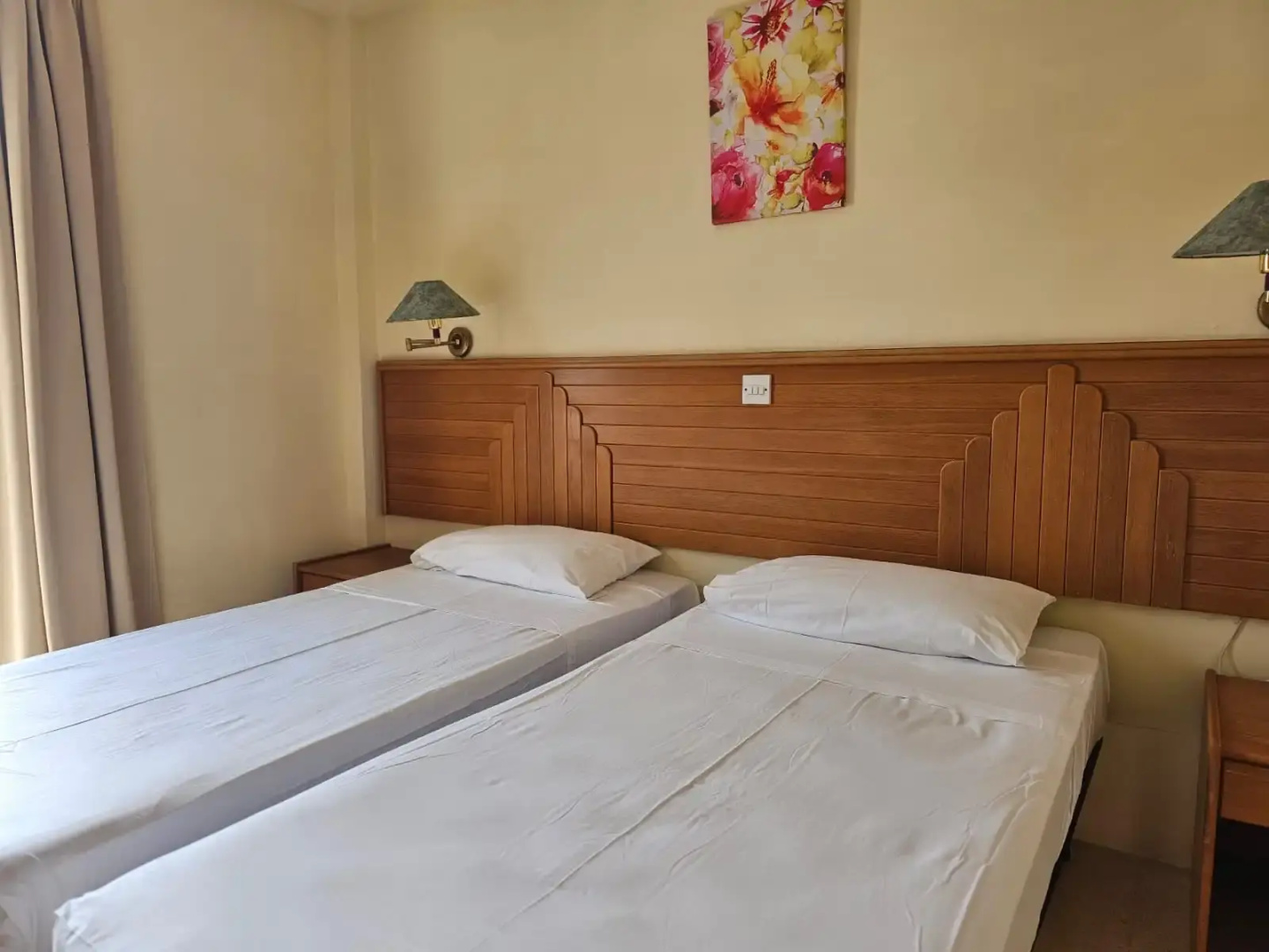 Foto - Ambassador Hotel