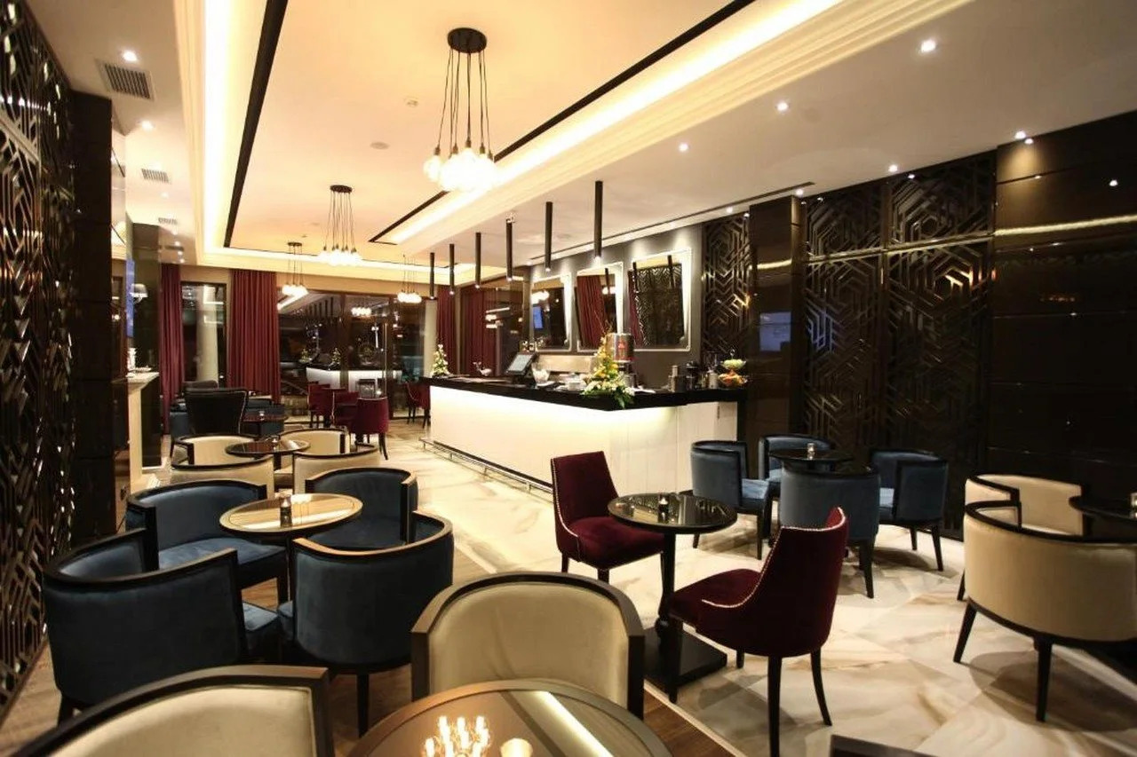 Foto - Senator Hotel