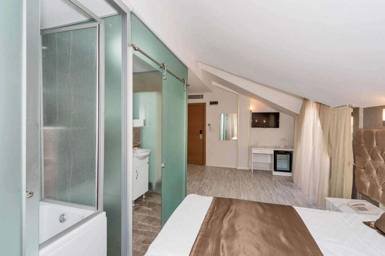 Foto - Grand Pamir Hotel