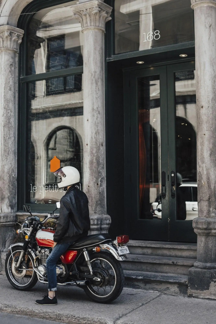 Photo - Le Petit Hôtel Vieux-Montréal - Saint-Paul by Gray Collection