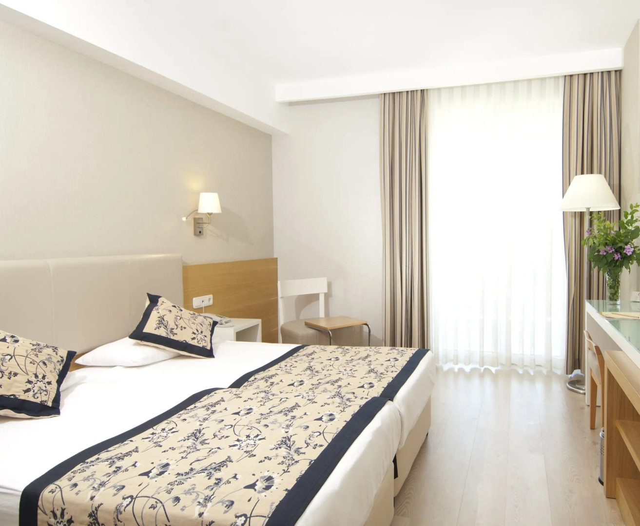 Photo - Trendy Palm Beach Adults Only