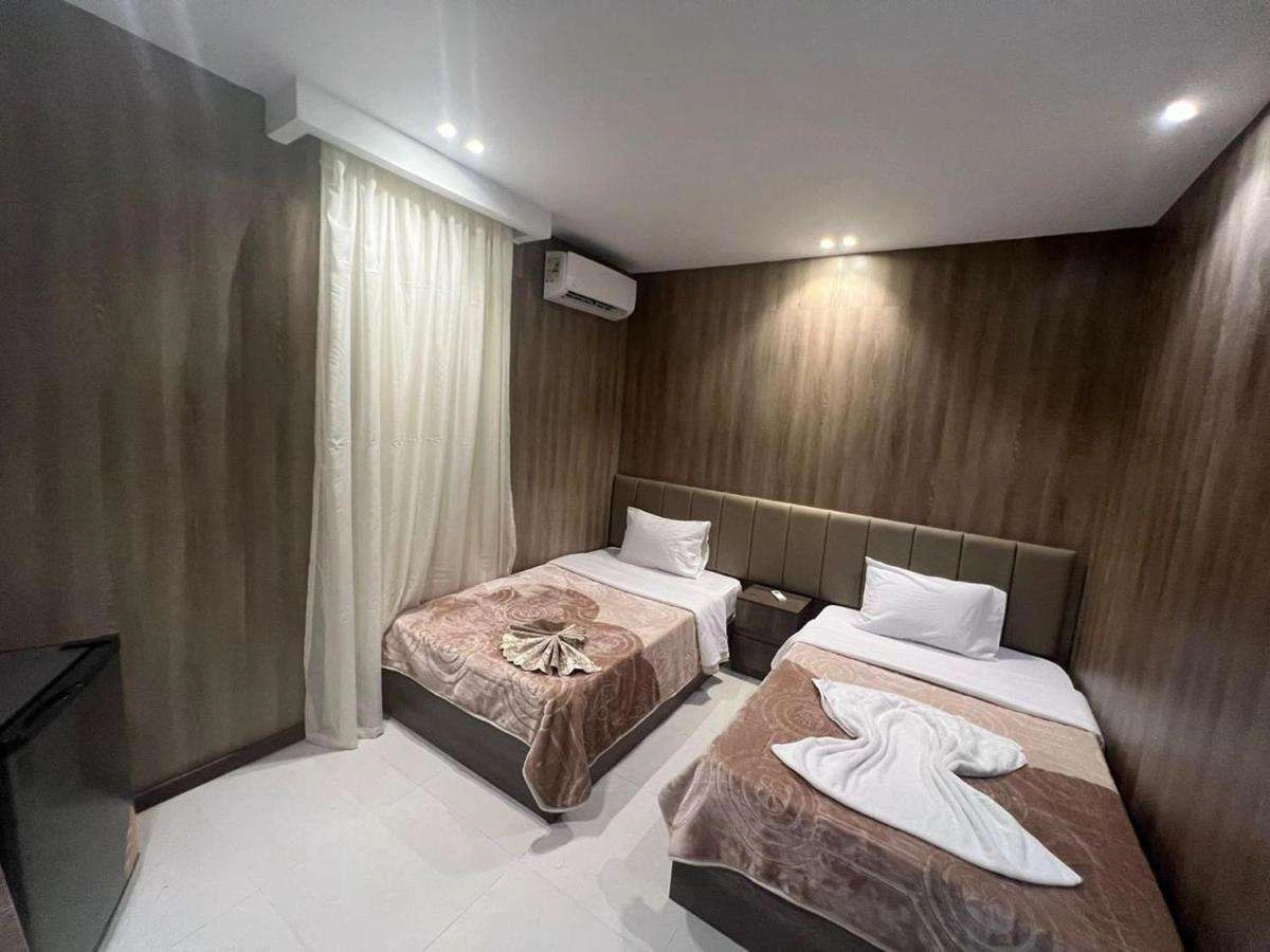 Foto - Rotana Palace Suites