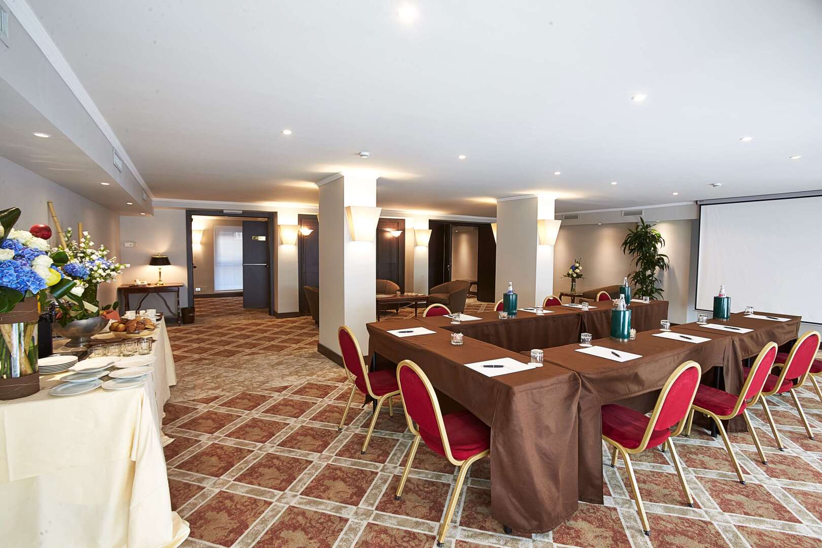 Foto - Sina De La Ville