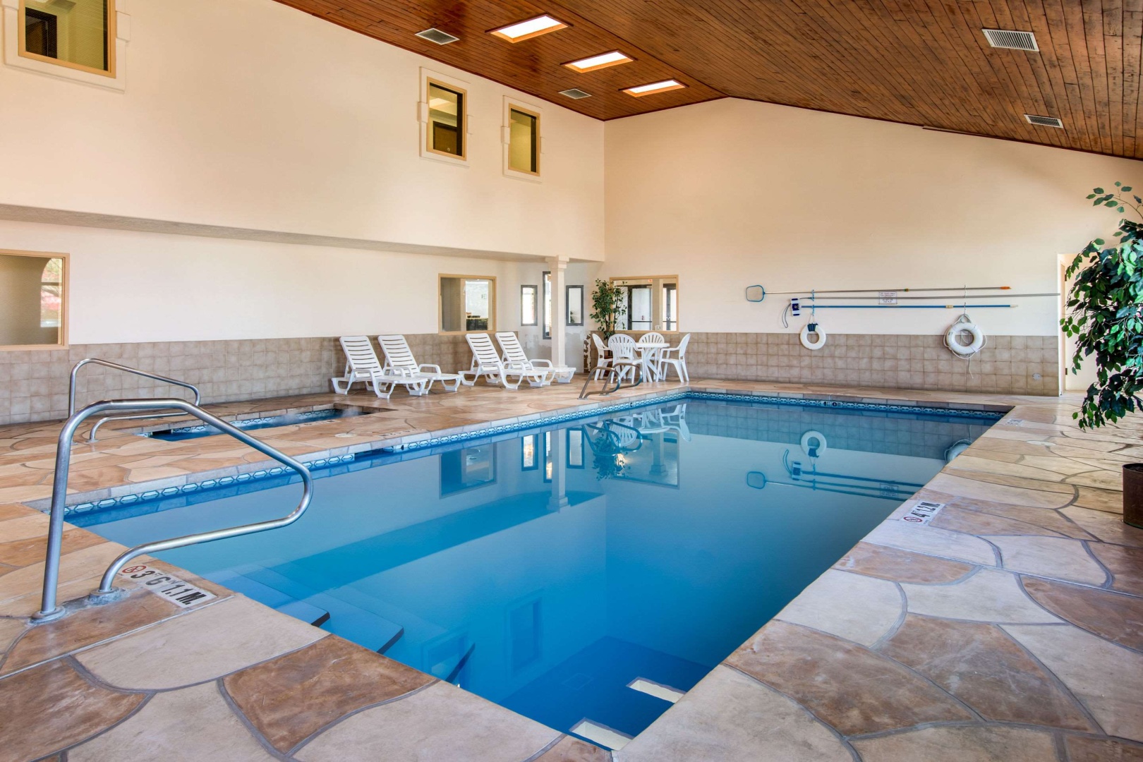 Photo - Quality Inn & Suites Albuquerque North near Balloon Fiesta Park