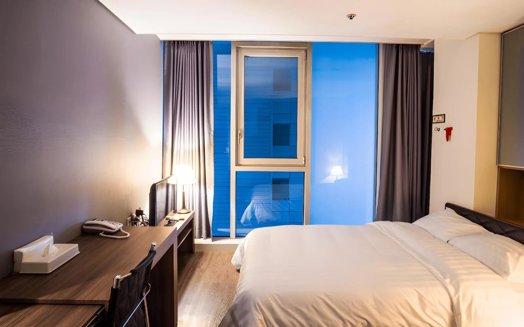Photo - Brown Suites Hotel Sinchon Central