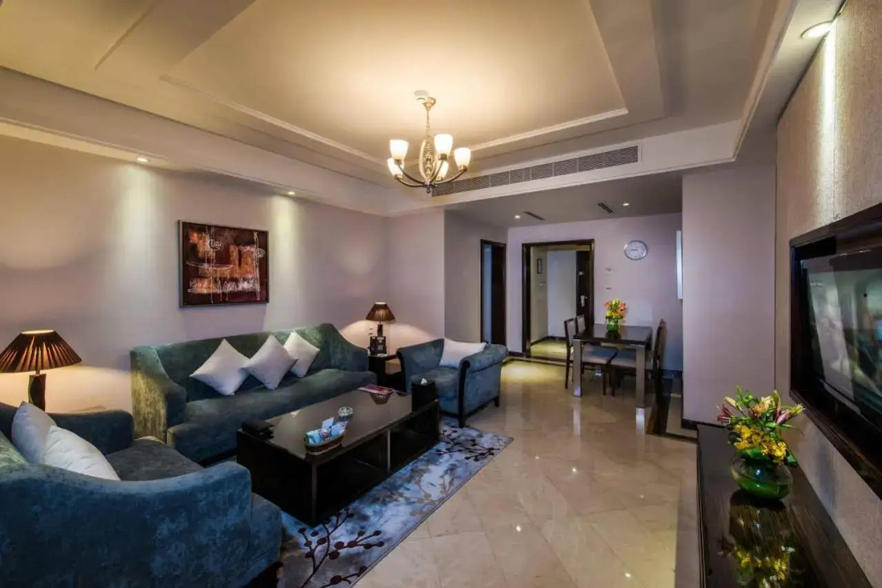 Photo - Boudl Al Woroud