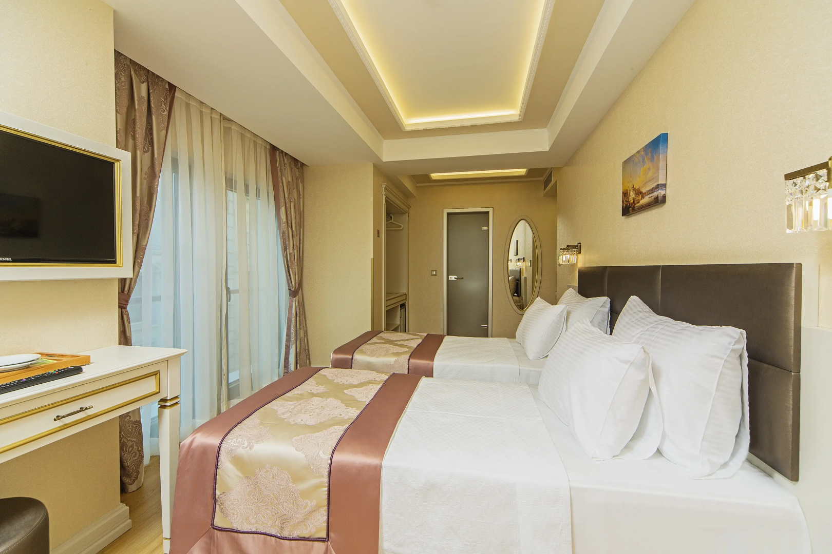 Foto - Grand Naki Hotel