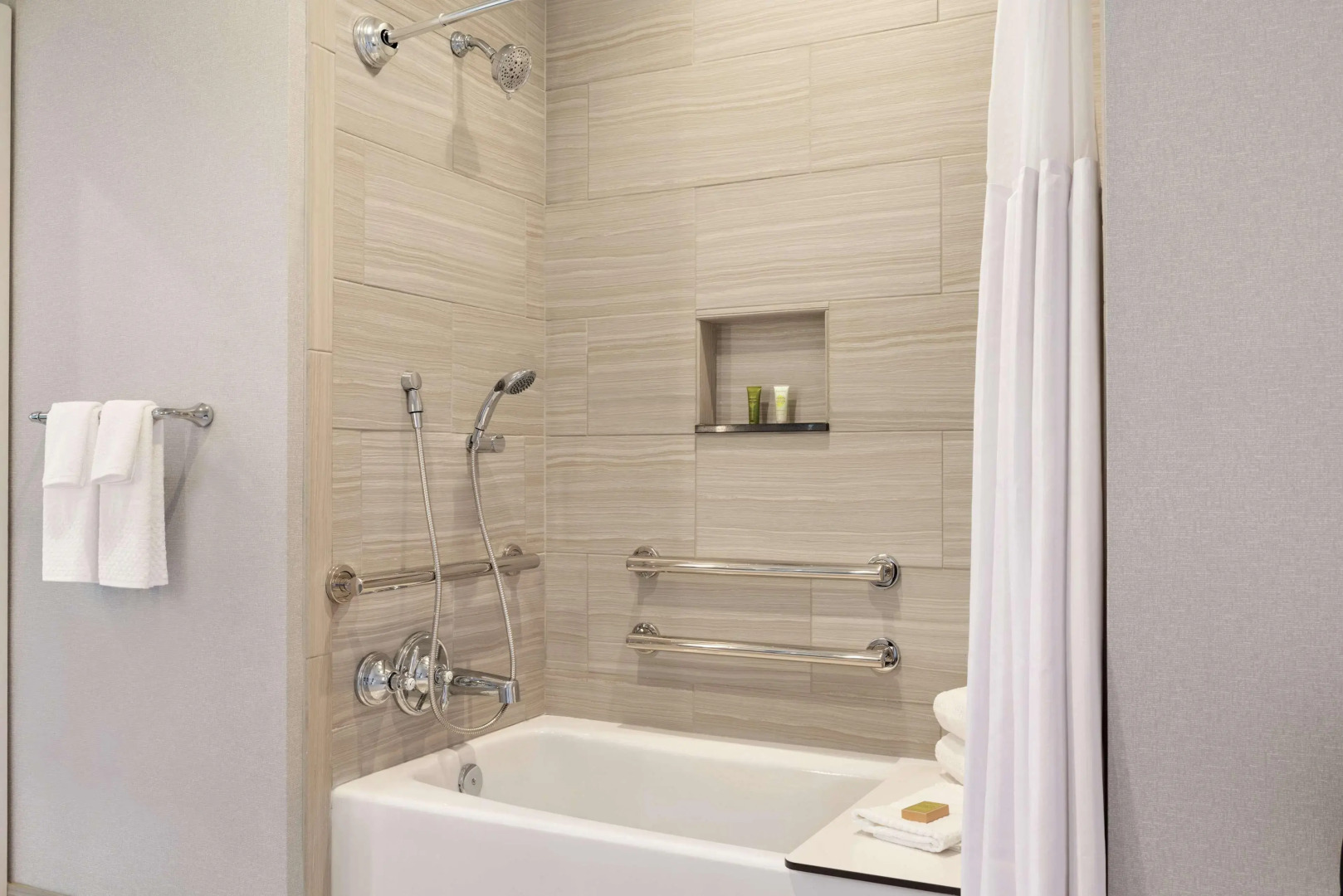 Foto - Hilton Checkers Los Angeles