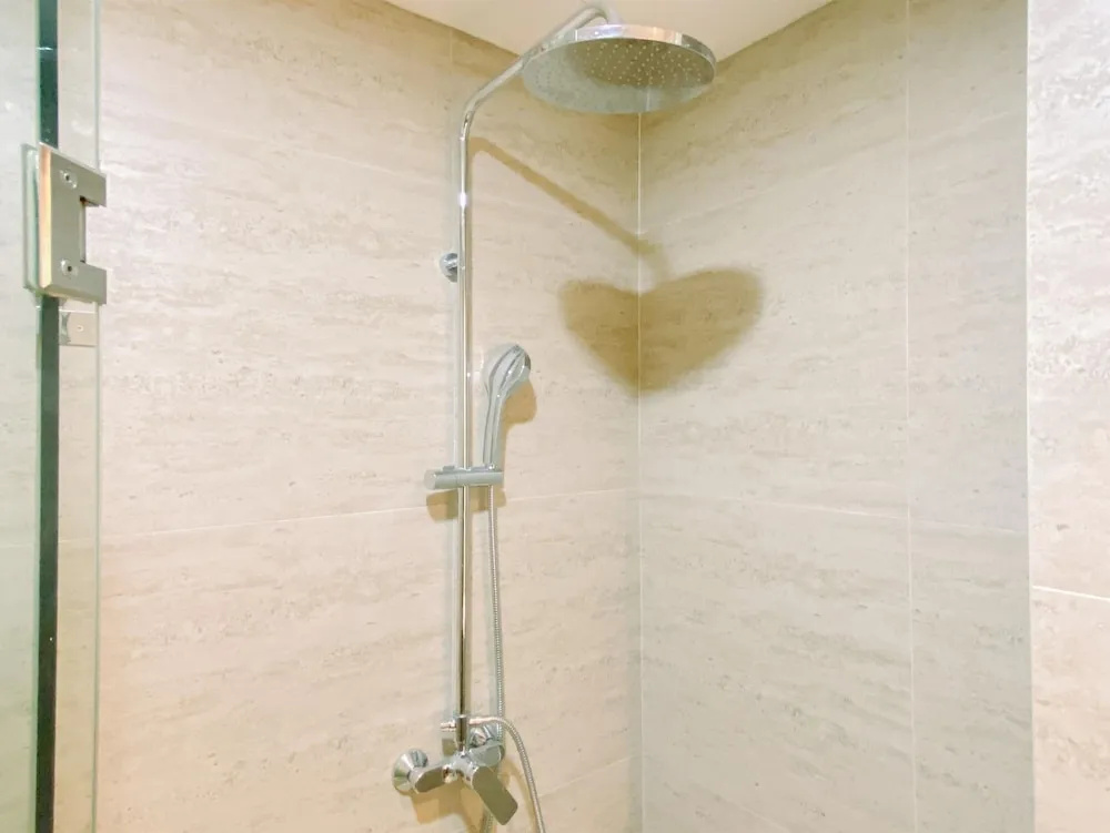 Good Place And Modern 1Br Gold Coast Apartment