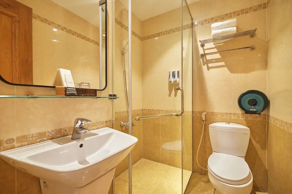 Foto - Bin Bin 10 - Mimosa Hotel Near Tan Son Nhat Airport