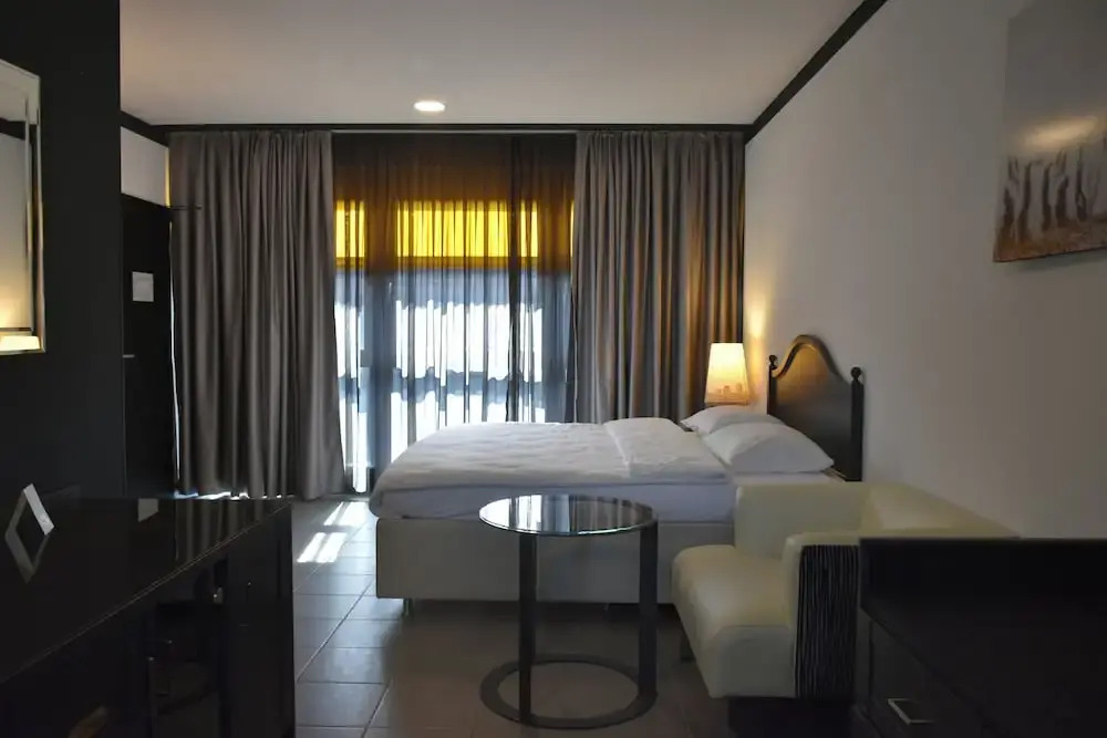 Photo - TIBET HOTEL am Airport Düsseldorf-Ratingen