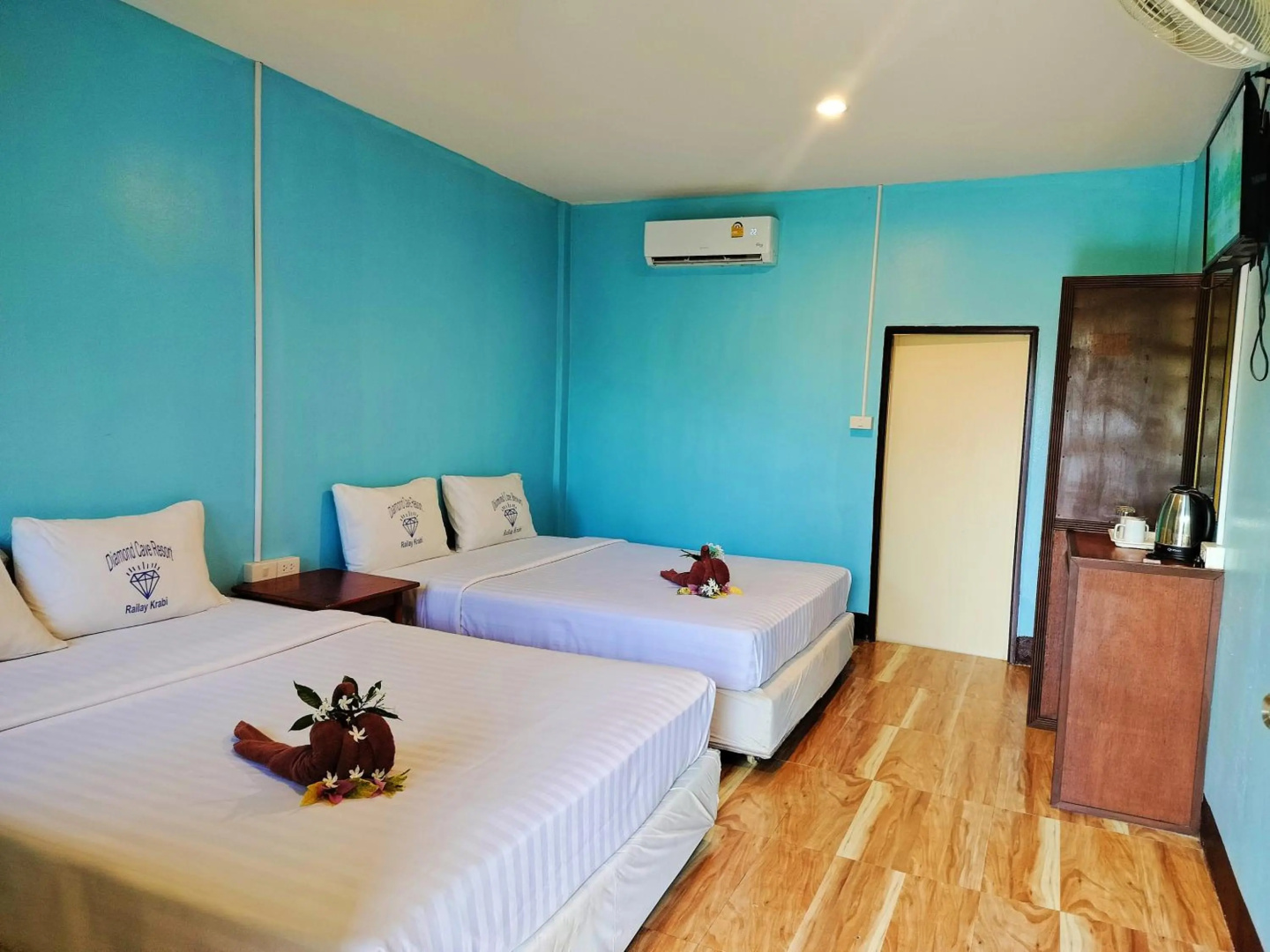 Photo - Diamond Cave Resort