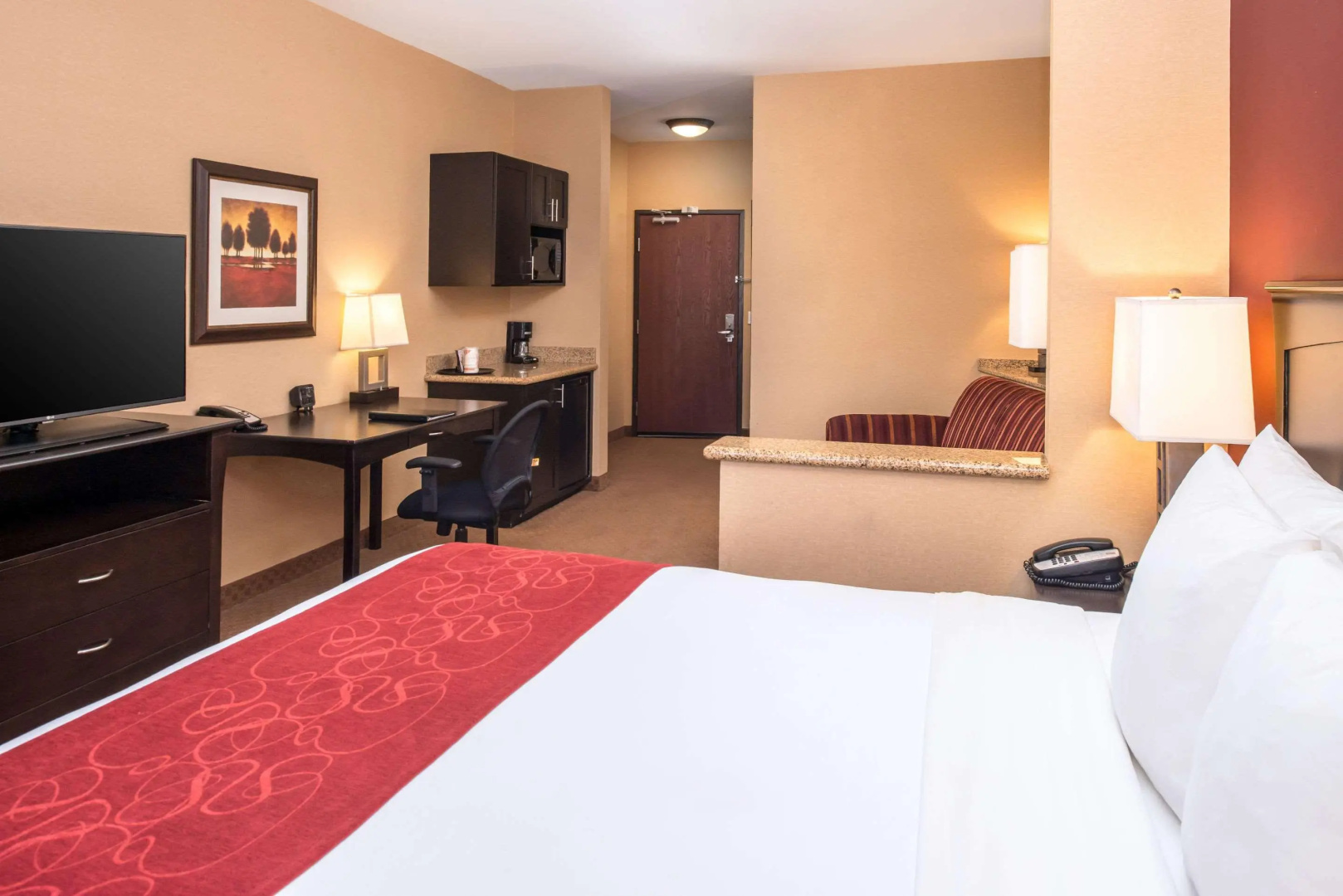Photo - Comfort Suites Ontario Airport Convention Center