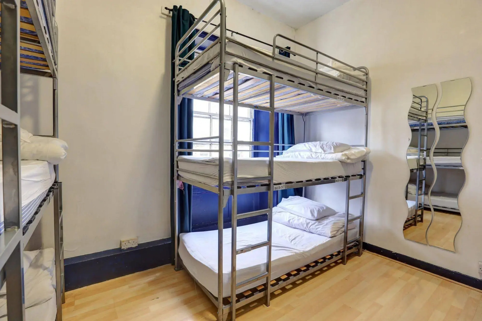 Photo - PubLove @ The White Ferry, Victoria