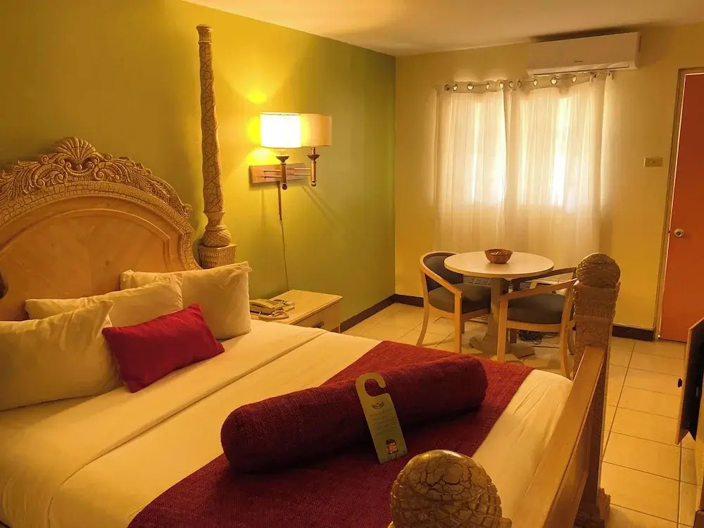 Foto - Point Salines Hotel