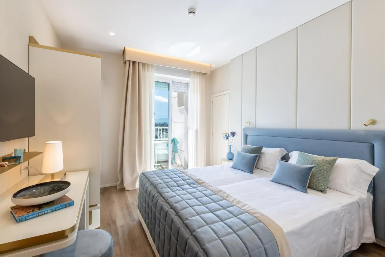 Photo - Hotel Tiffany's