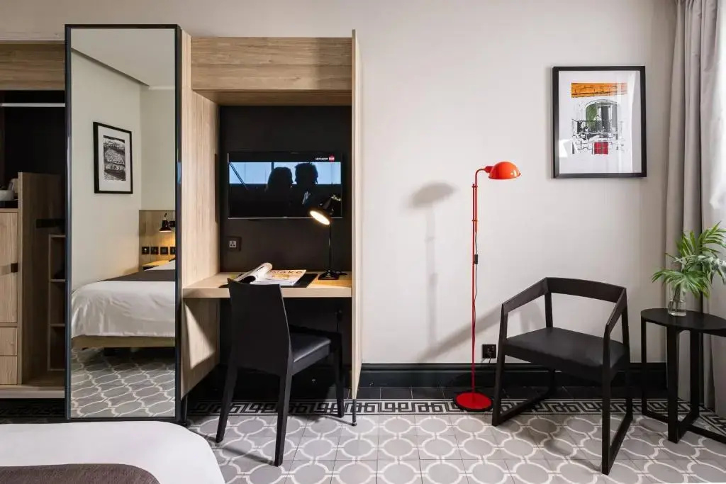 Photo - La Falconeria Hotel