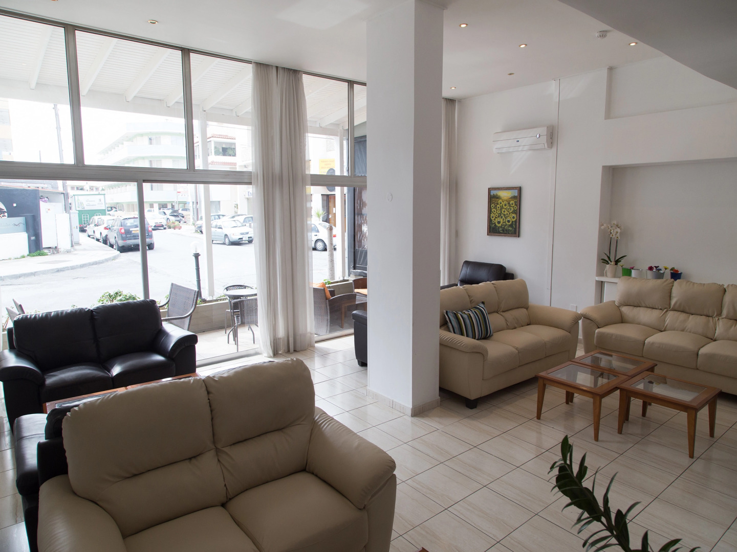 Photo - Sunflower Hotel Apartments