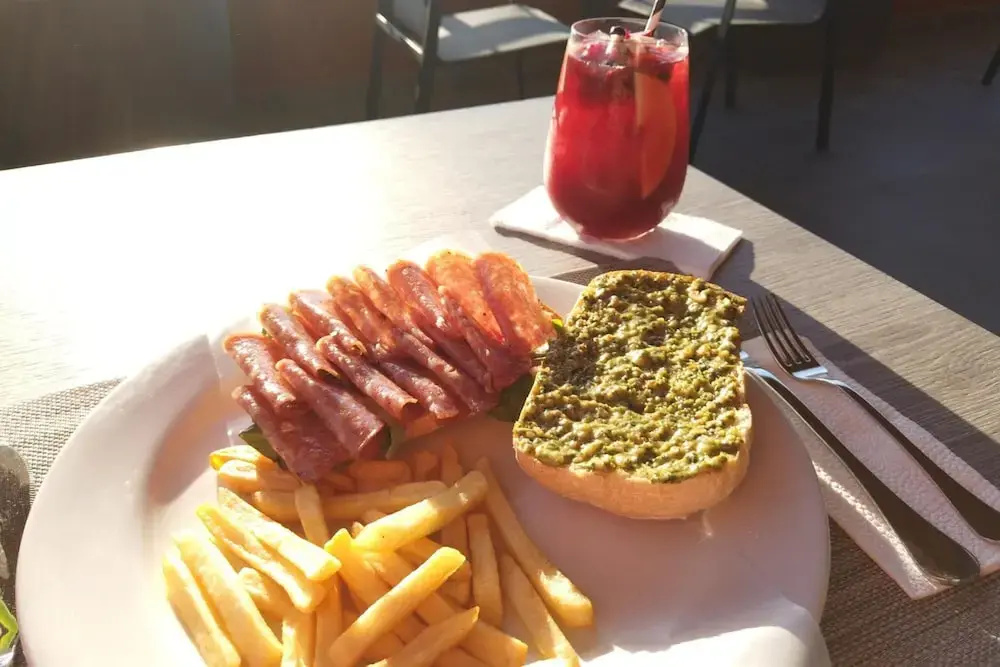 Photo - Regatta Living Hotel