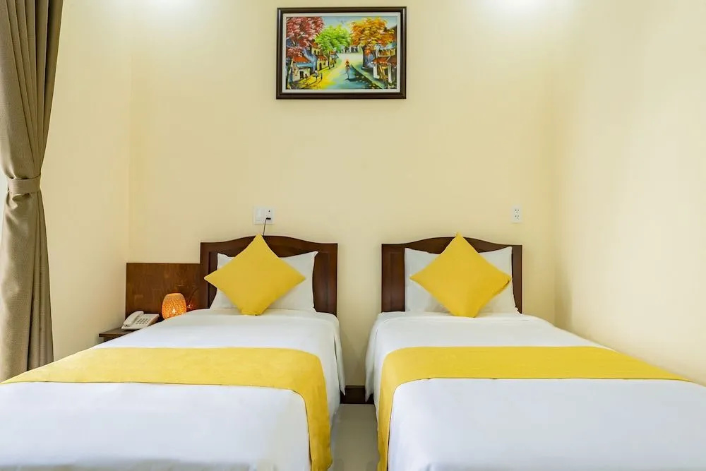 Photo - Green Hill Hotel