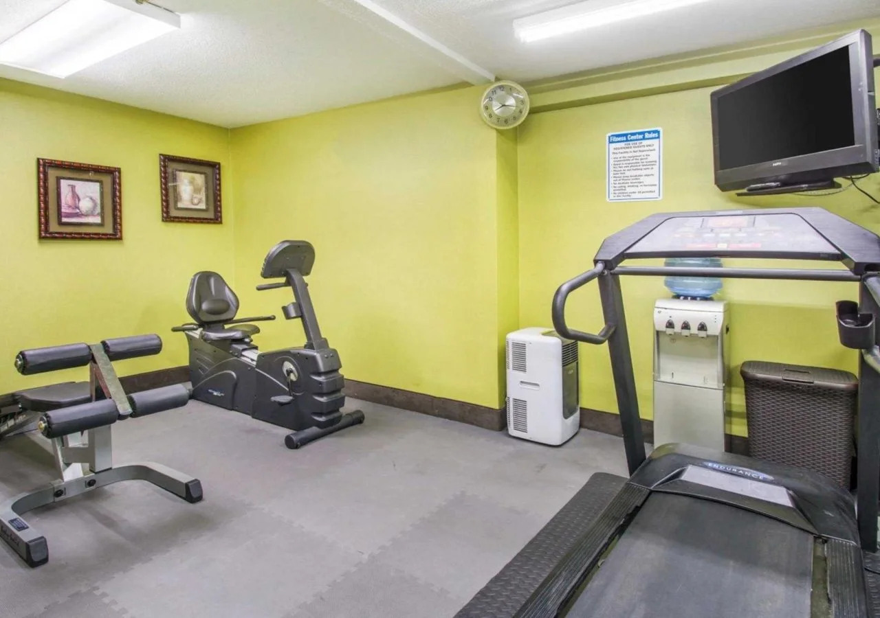 Photo - Comfort Suites Lombard - Addison