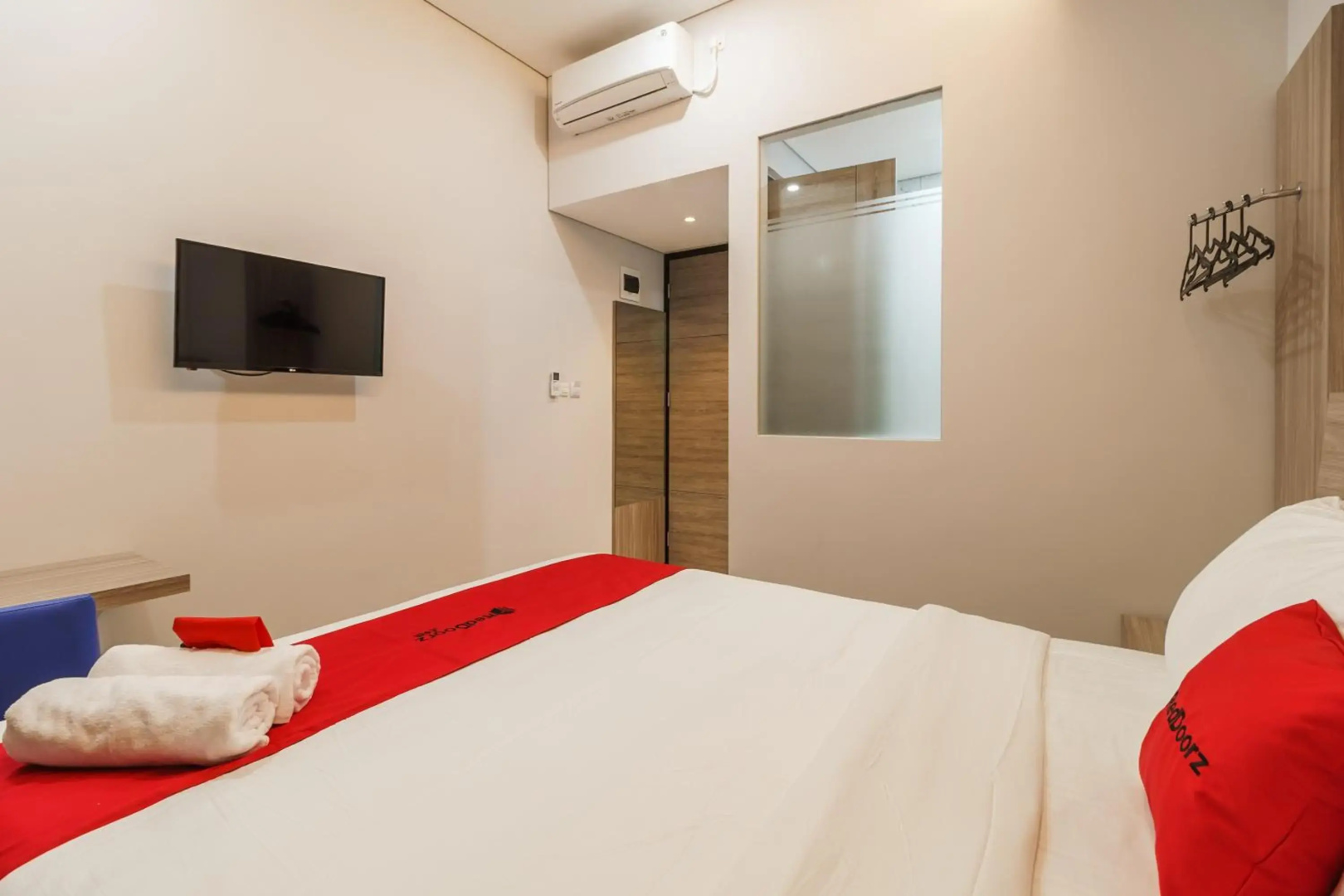 Foto - RedDoorz Plus near Senayan City