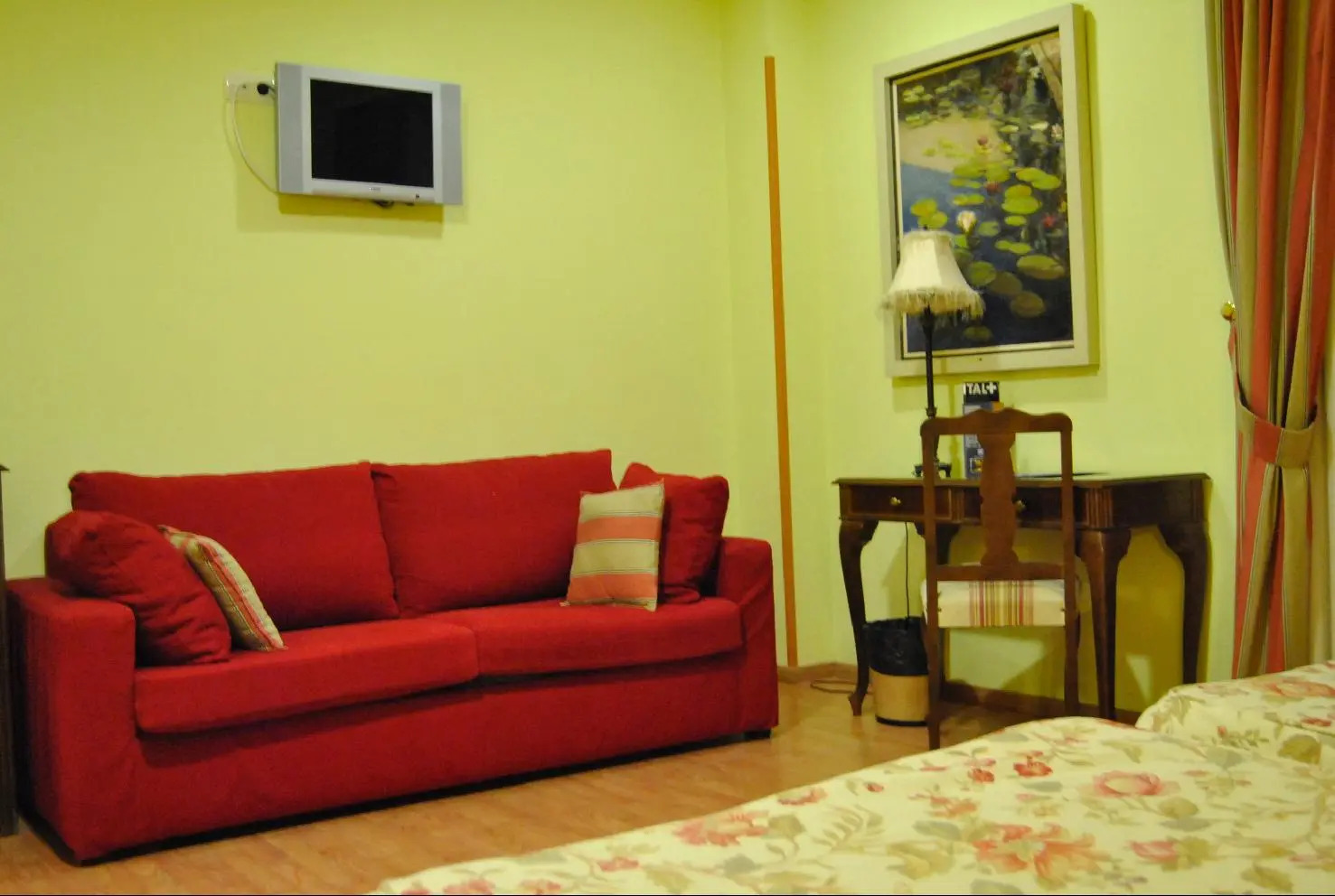 Photo - Hotel Reina Cristina