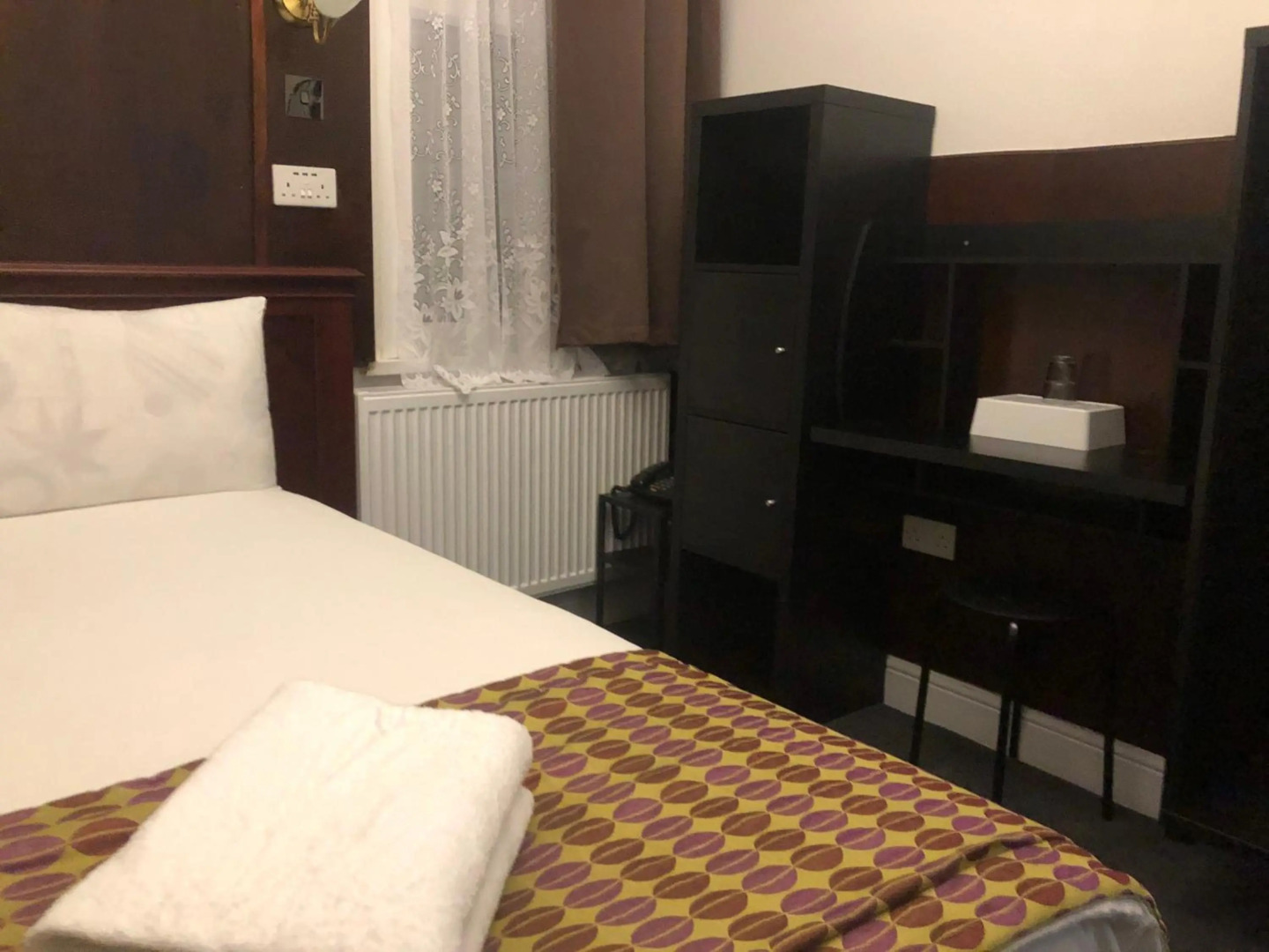 Photo - Plaza London Hotel