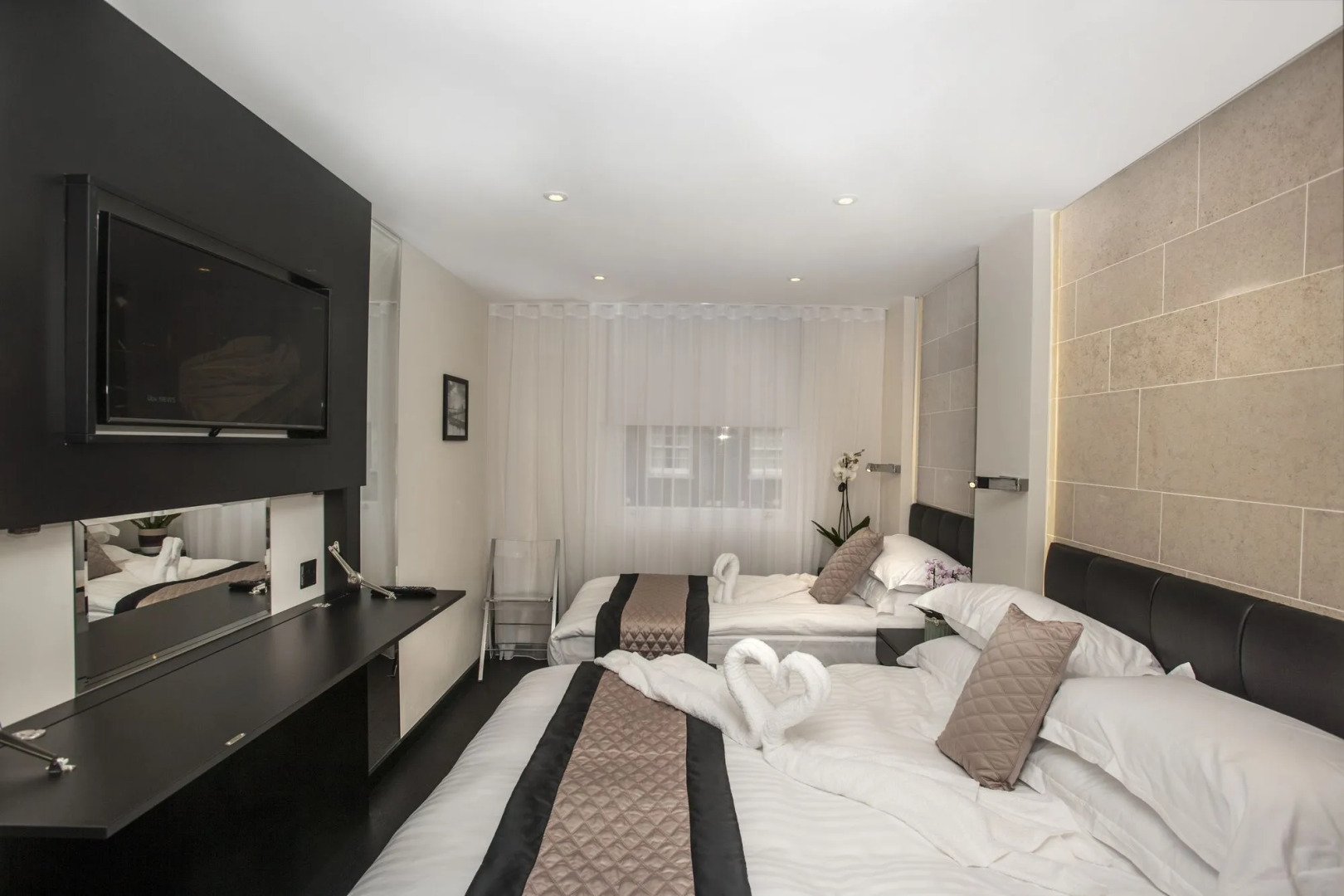 Photo - NOX Golders Green