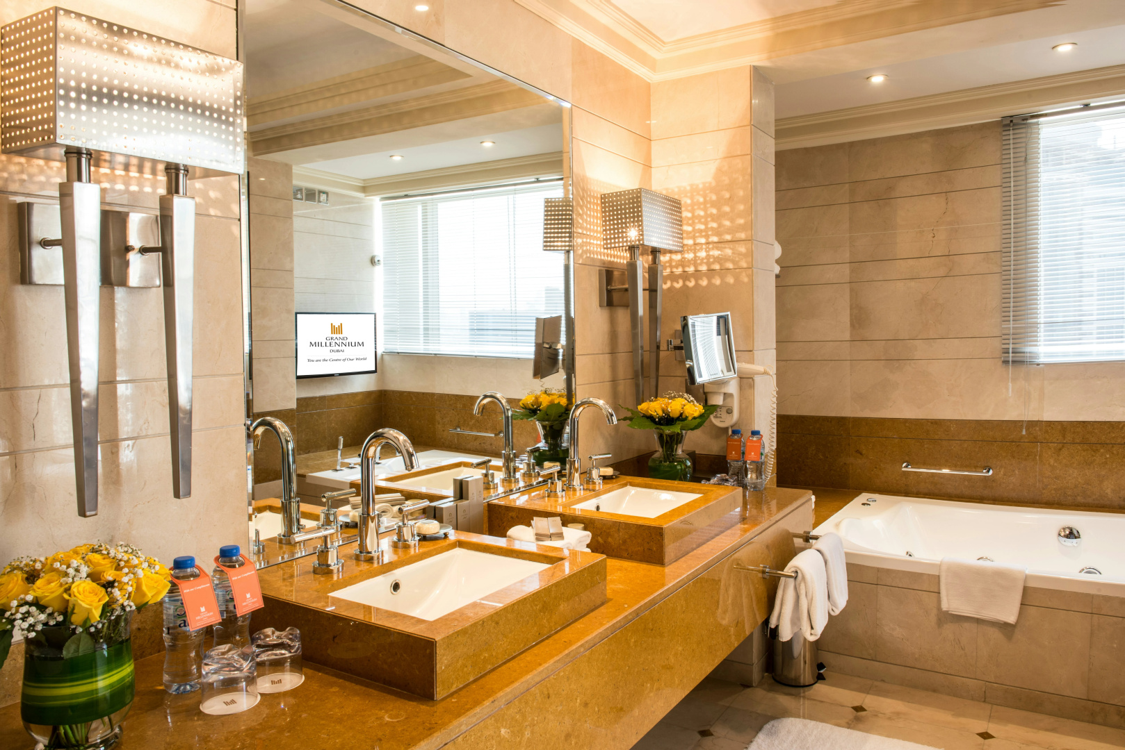 Foto - Grand Millennium Dubai Hotel