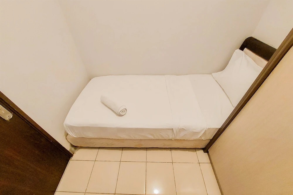 Cozy Living And Tidy 2Br Serpong Greenview Apartment