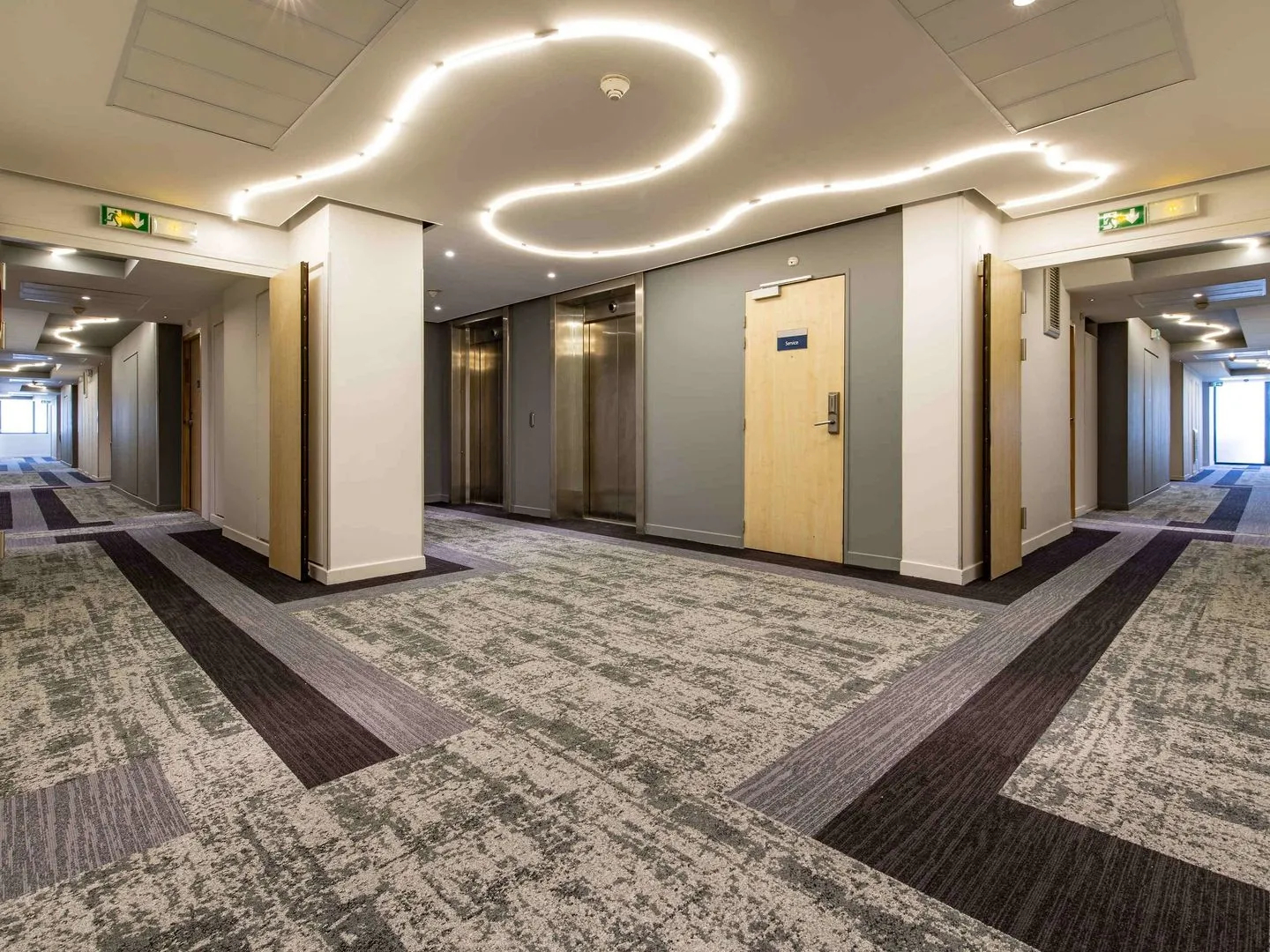 Photo - Mercure Avignon TGV Hotel & Spa