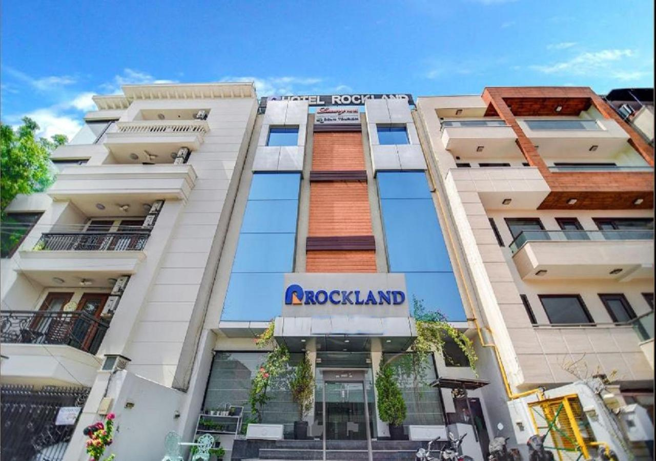 Photo - Rockland Hotel Panchsheel Enclave