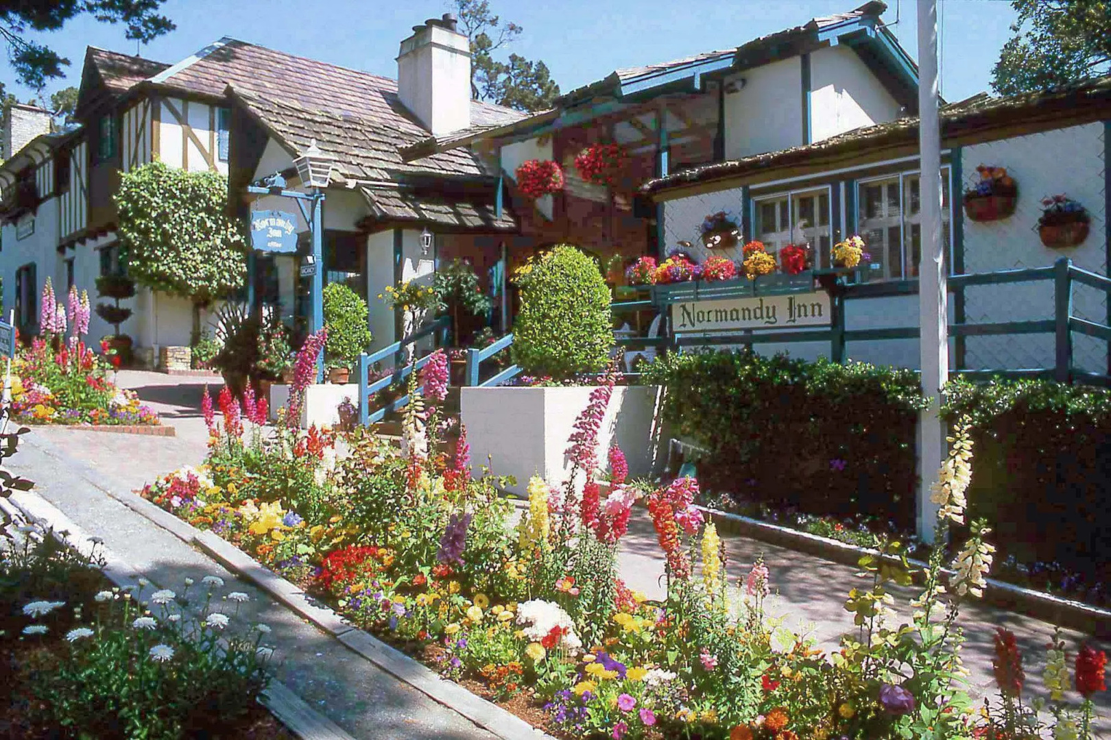 Photo - Normandy Inn