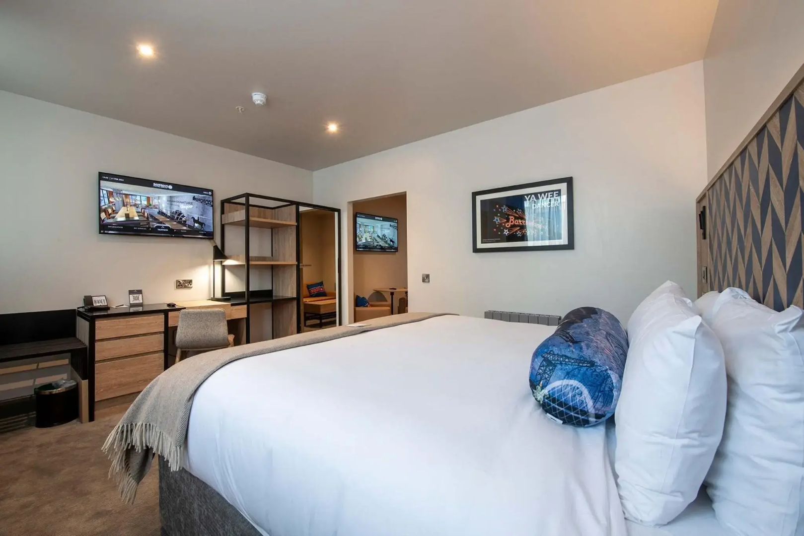 Photo - Sandman Signature Glasgow Hotel