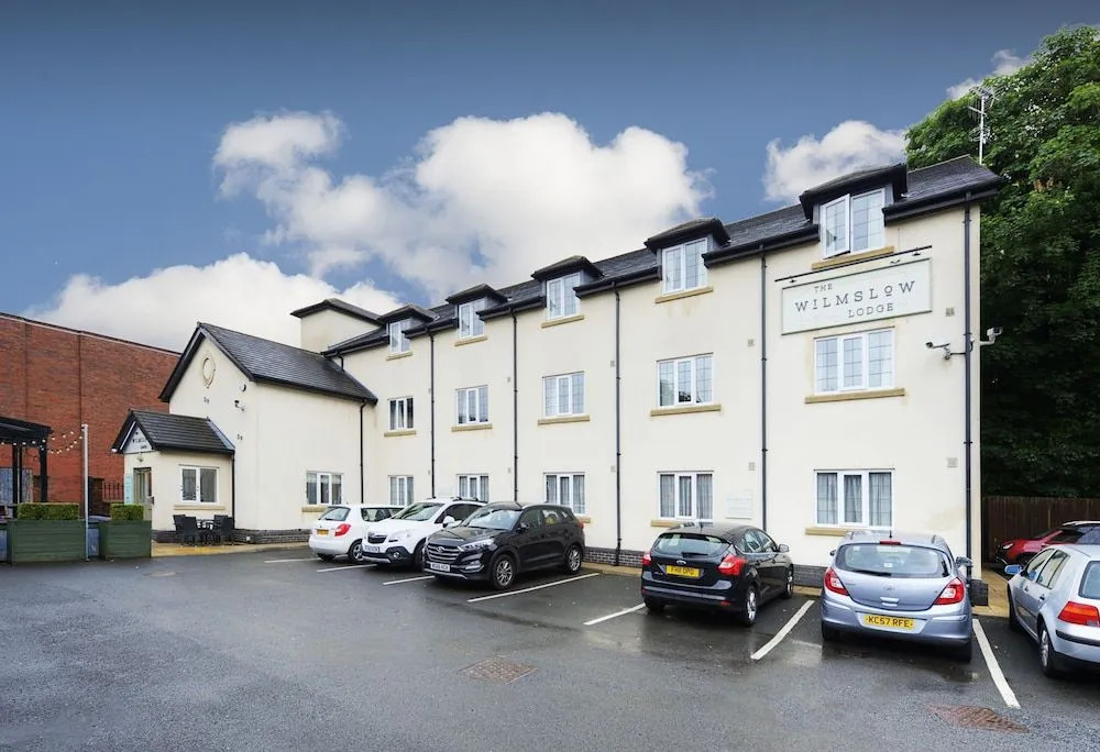 Photo - Wilmslow Lodge