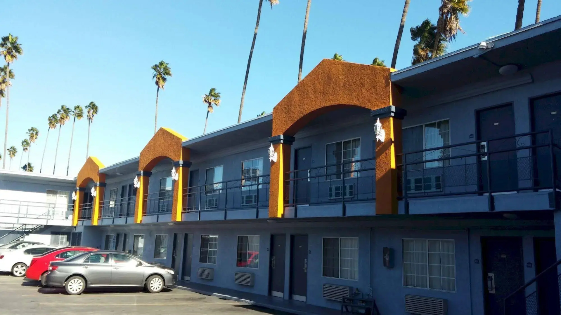 Photo - Value Inn Hollywood