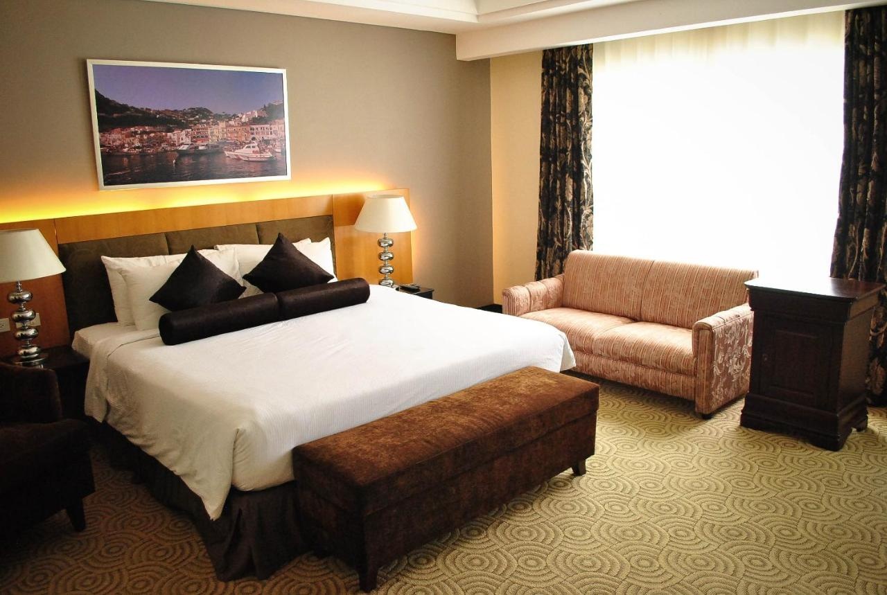 Photo - Hotel Elizabeth Cebu
